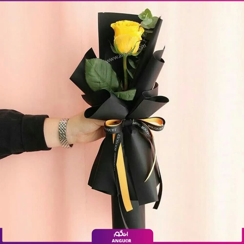 دسته گل رز زرد تک شاخه با دیزاین ویژه