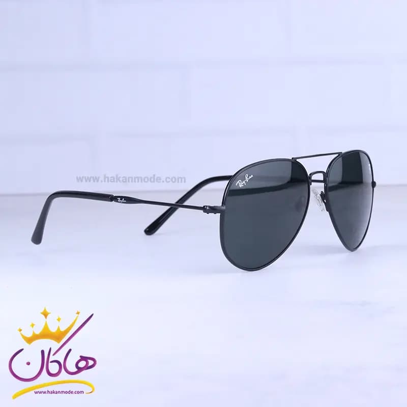 عینک آفتابی ری بن فراری مردانه تمام مشکی 23001/2 — تصویر ۴