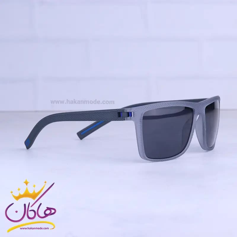 عینک آفتابی اوگا مردانه پلاریزه فریم طوسی 78030/8 — تصویر ۴