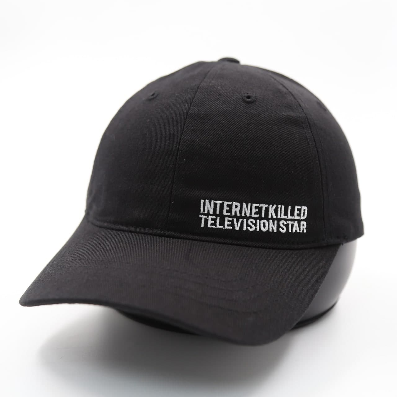 کتان گلدوزی INTERNET KILLED — تصویر ۳