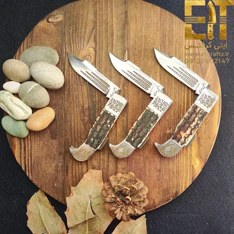 چاقو جیبی تاشو ضامن‌دار اسدی طرح گنجشک مدل دسته شاخ گوزن (تیغه استیل خنجری دست‌ساز زنجان)