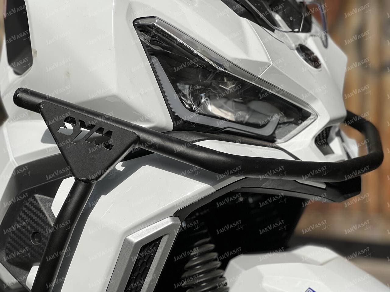 گارد قسمت جلو هاسکی / محافظ بدنه Sym ADV175 کد200498-200779 — تصویر ۴
