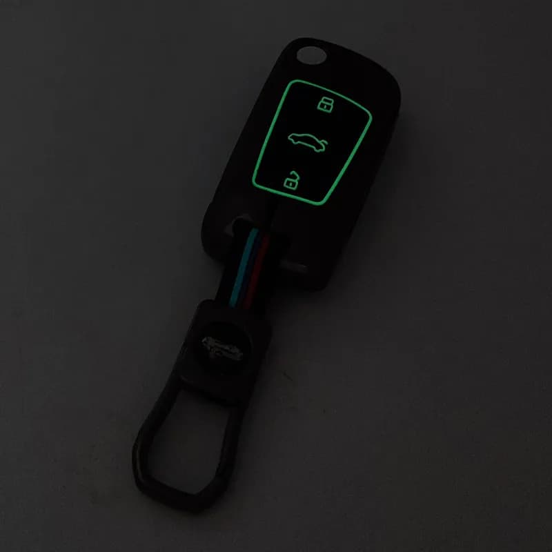 جاسوئیچی خودرو مدل titan مناسب برای ام وی ام X22 پرو دنده ای — تصویر ۳