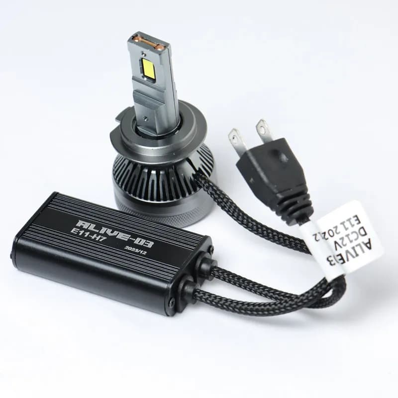 هدلایت خودرو الایو مدل E11 پایه H7 بسته دو عددی — تصویر ۲