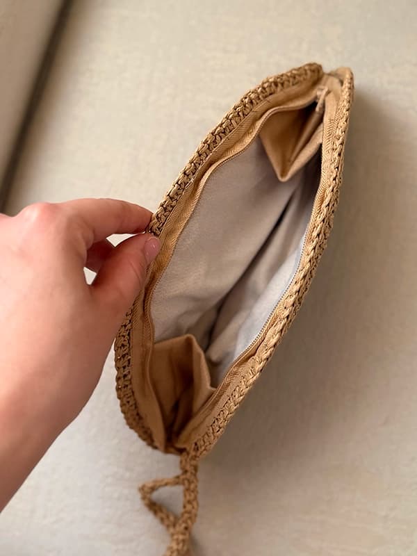 کیف دستی رافیا آستردوزی لیلی — تصویر ۳