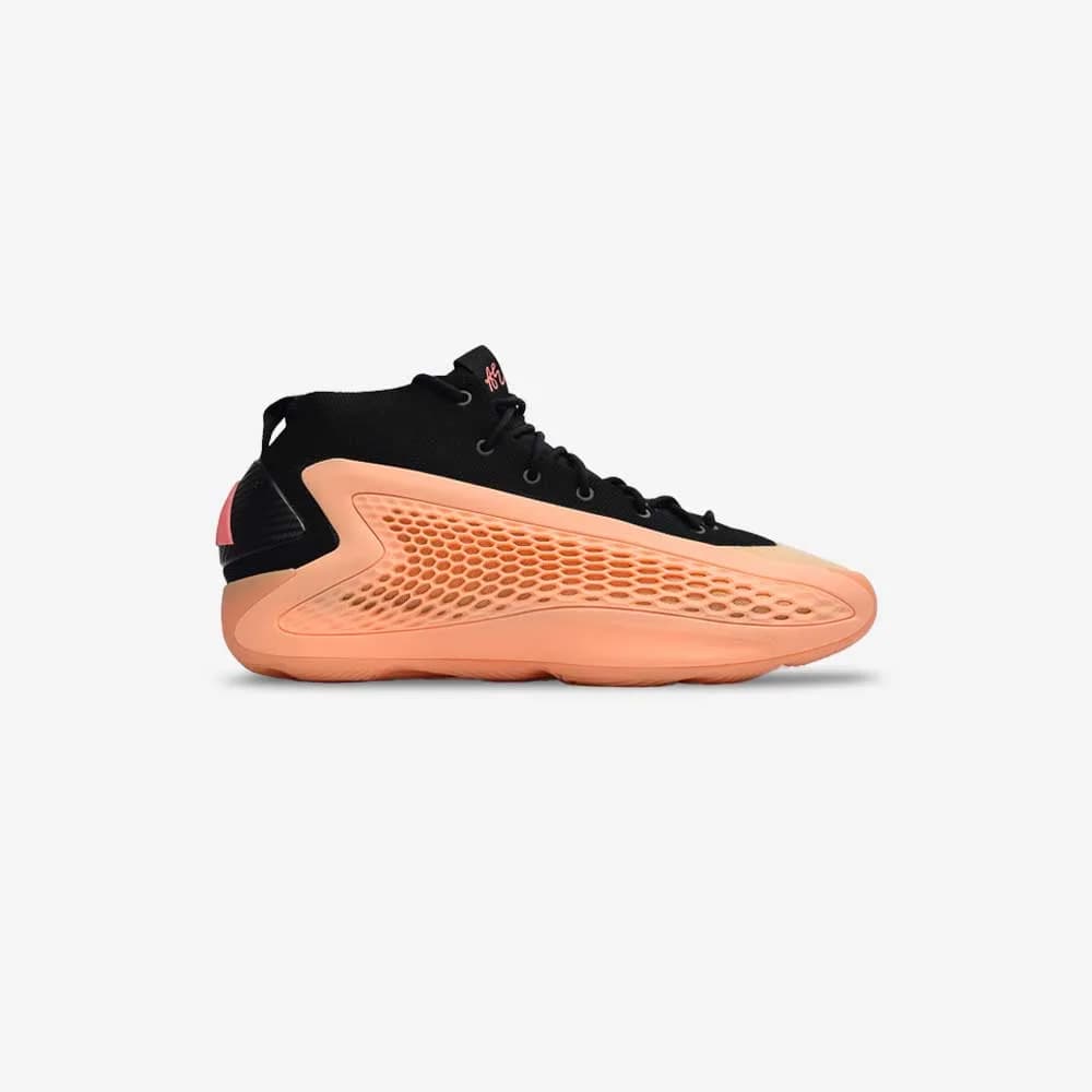 کتونی Adidas مدل Anthony Edwards 1 WITH LOVE – IE1859