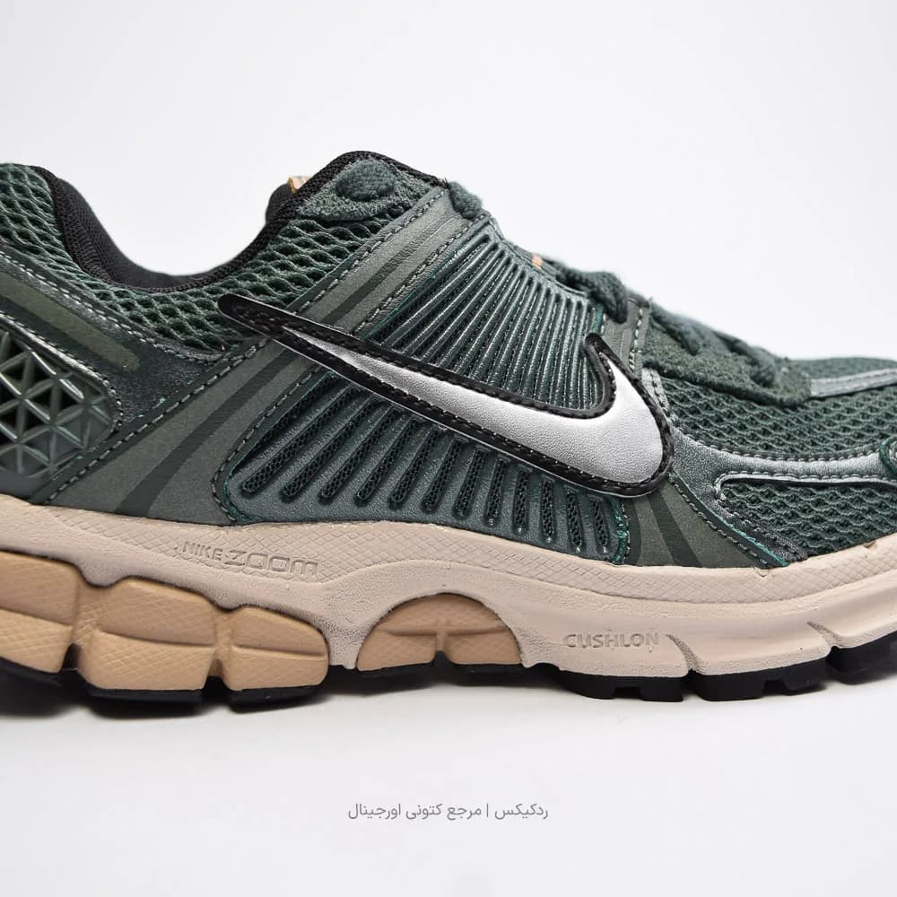 کتونی Nike مدل Zoom Vomero 5 – FN6742-300 — تصویر ۶