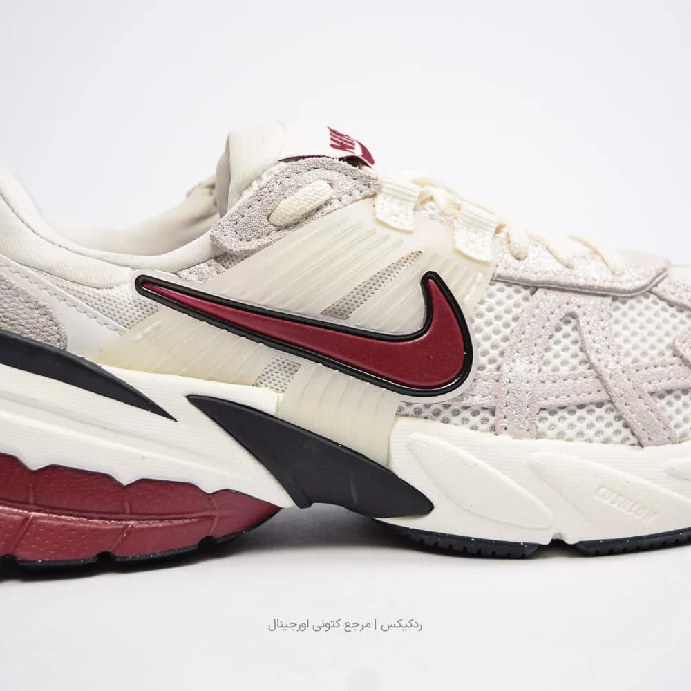 کتونی Nike مدل V2K Run SE – HQ3500-100 — تصویر ۶
