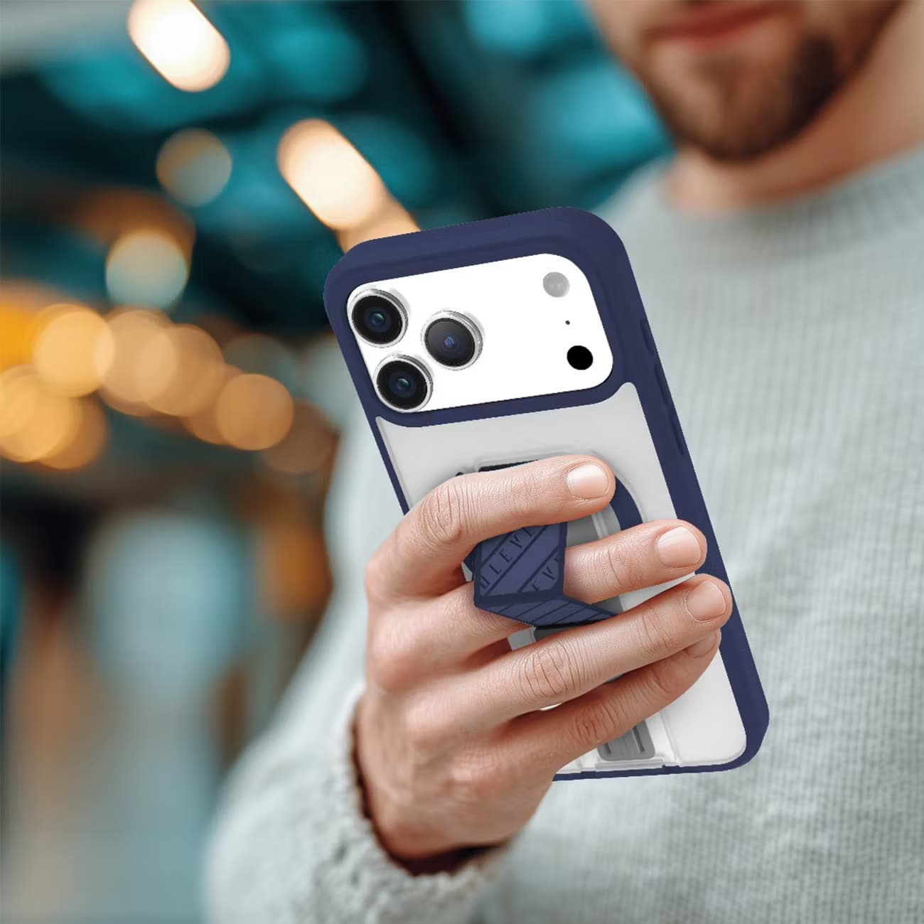 قاب مگ سیف آیفون 17 پرومکس لولو LEVELO مدل LVLMRPCLGCIP17P — تصویر ۵