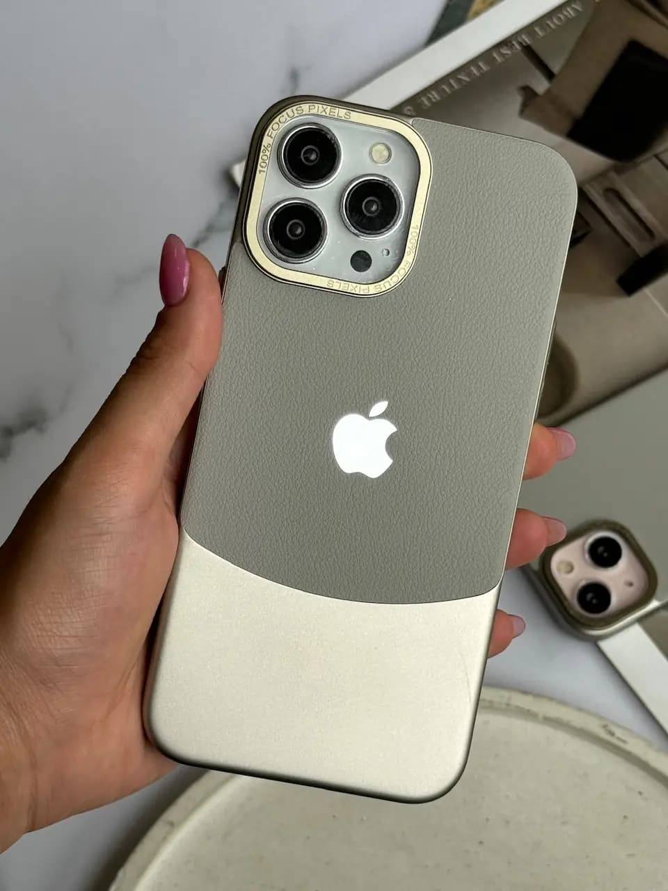 قاب Leather Metal تیتانیوم (کدC1707) — تصویر ۴