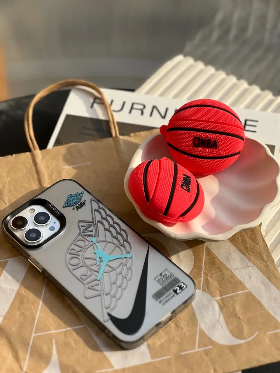 قاب Silver Nike Air Jordan (کدC1620) — تصویر ۴
