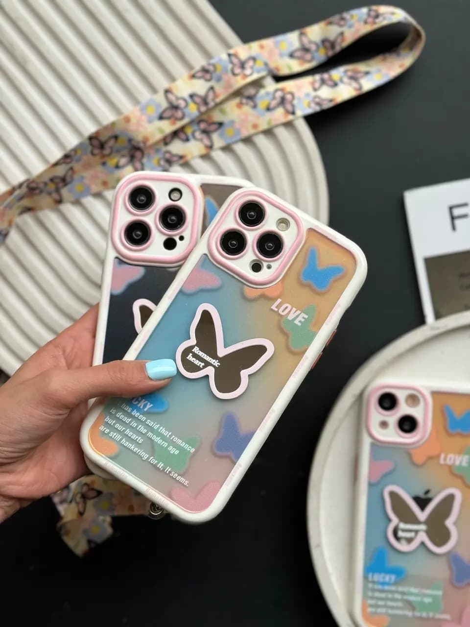 قاب Romantic Butterfly با بند پروانه ای (کدC1576) — تصویر ۲