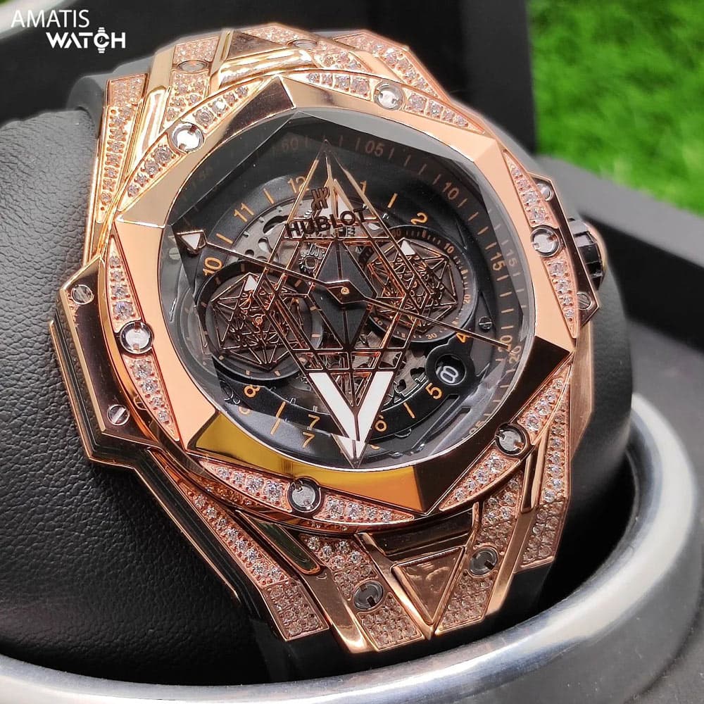 ساعت مچی مردانه هابلوت مدل Hublot Unico Sang Bleu ll Diamonds 5942W — تصویر ۳