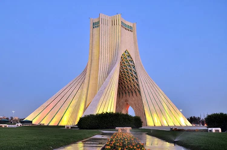 پوستر دیواری میدان آزادی تهران — تصویر ۲