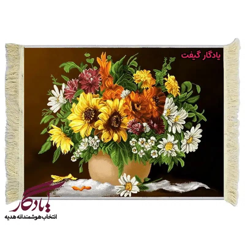 تابلو فرش ماشینی طرح گل با تم خزان در برف کد g84