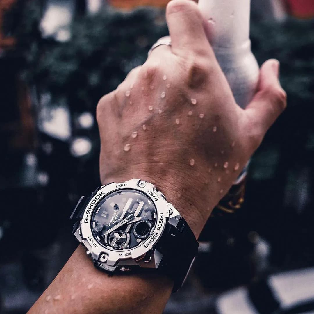 ساعت G-SHOCK مدل GST-B400-1A — تصویر ۴