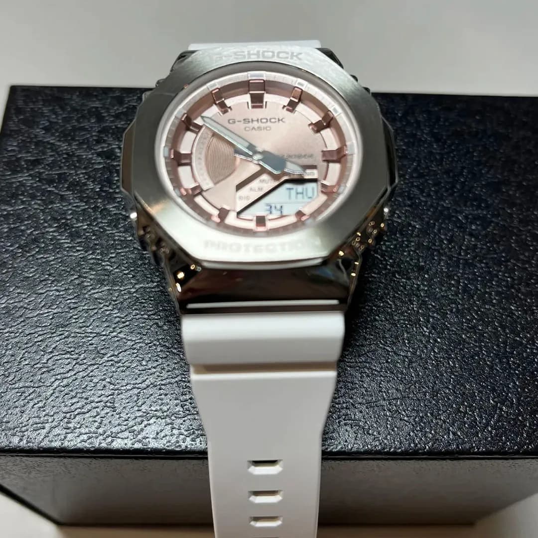 ساعت G-SHOCK مدل GM-S2100WS-7A — تصویر ۳