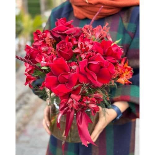 ارسال فوری گل برای باغ تالار های تهران 8116
