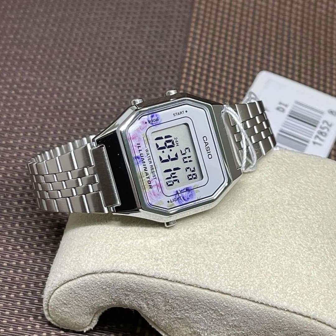 ساعت کاسیو VINTAGE مدل LA680WA-4C — تصویر ۴