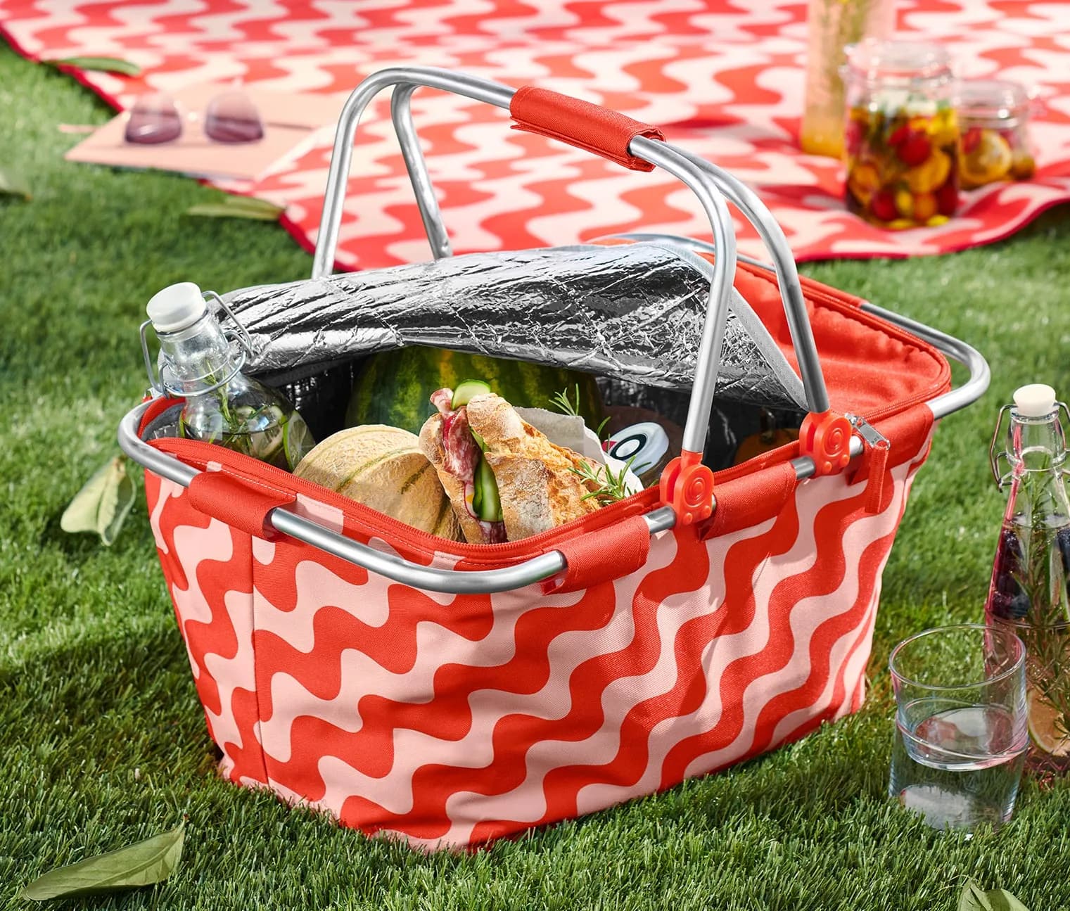سبد پیکنیک عایق چیبو آلمان Tchibo Cooler Basket — تصویر ۲