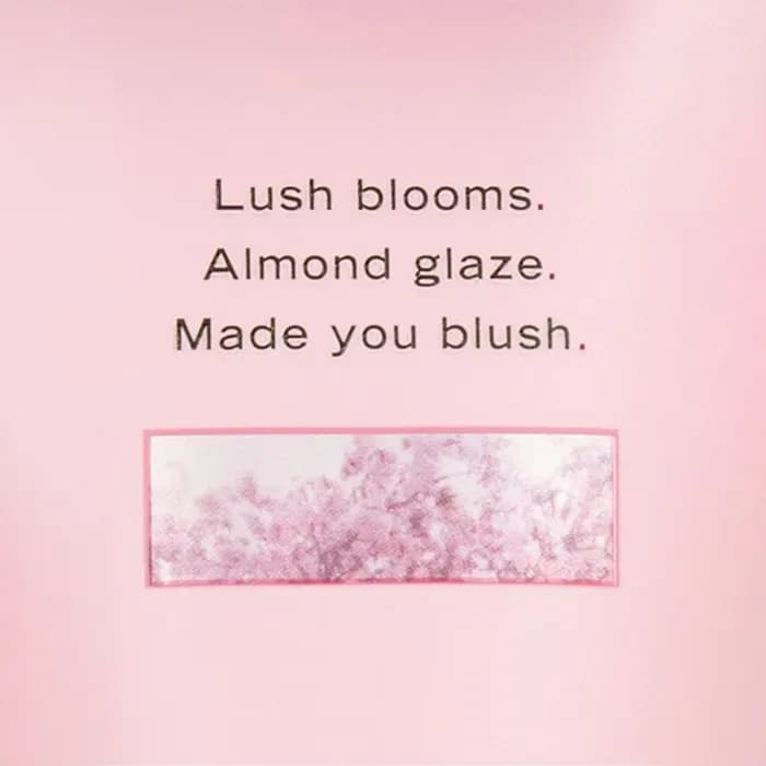 لوسیون بدن ویکتوریا سکرت Velvet Petals — تصویر ۲