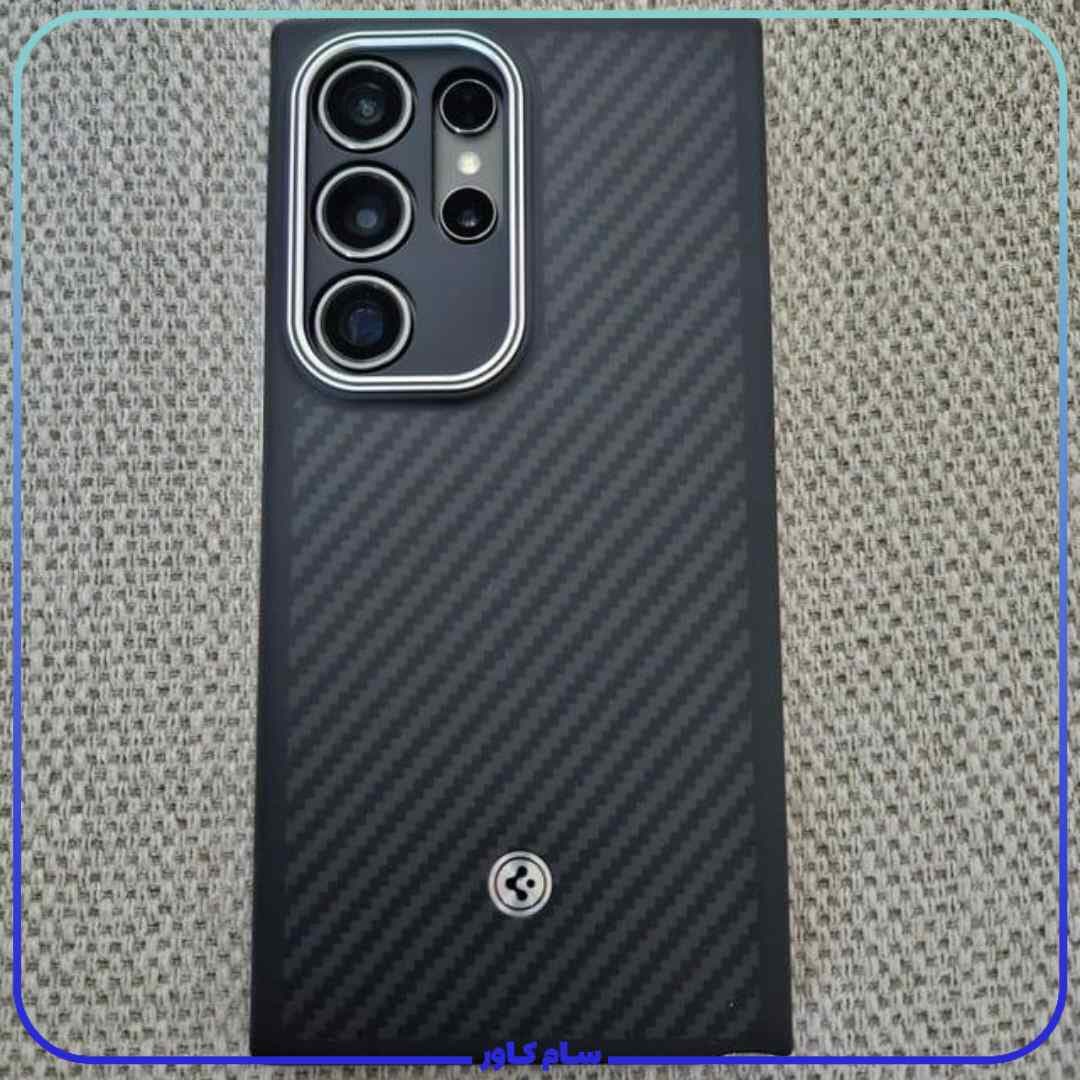 قاب Spigen Enzo Magfit — تصویر ۳