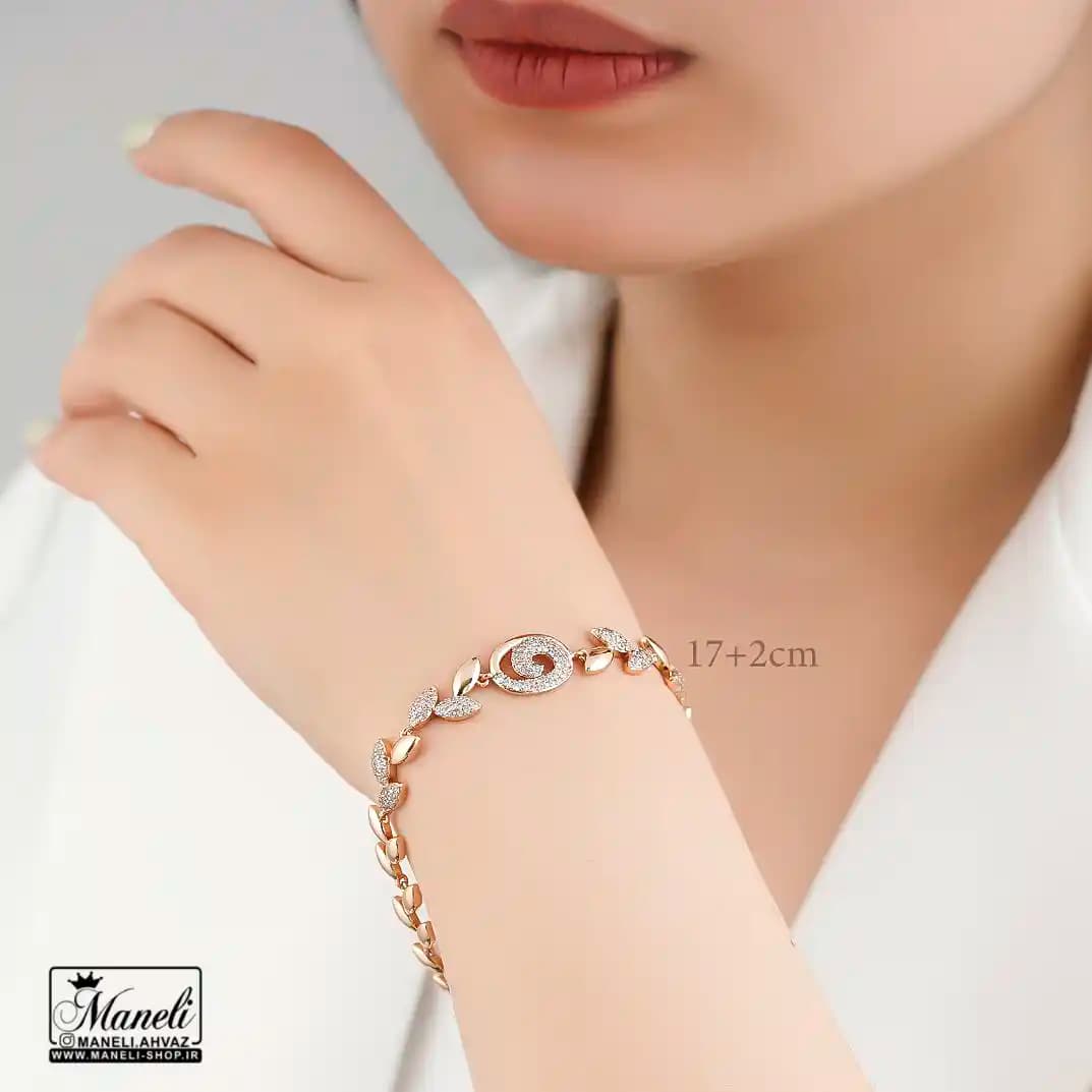 دستبند ژوپینگ طرح گل و برگ نگین دار | طلایی و نقره ای 14030177