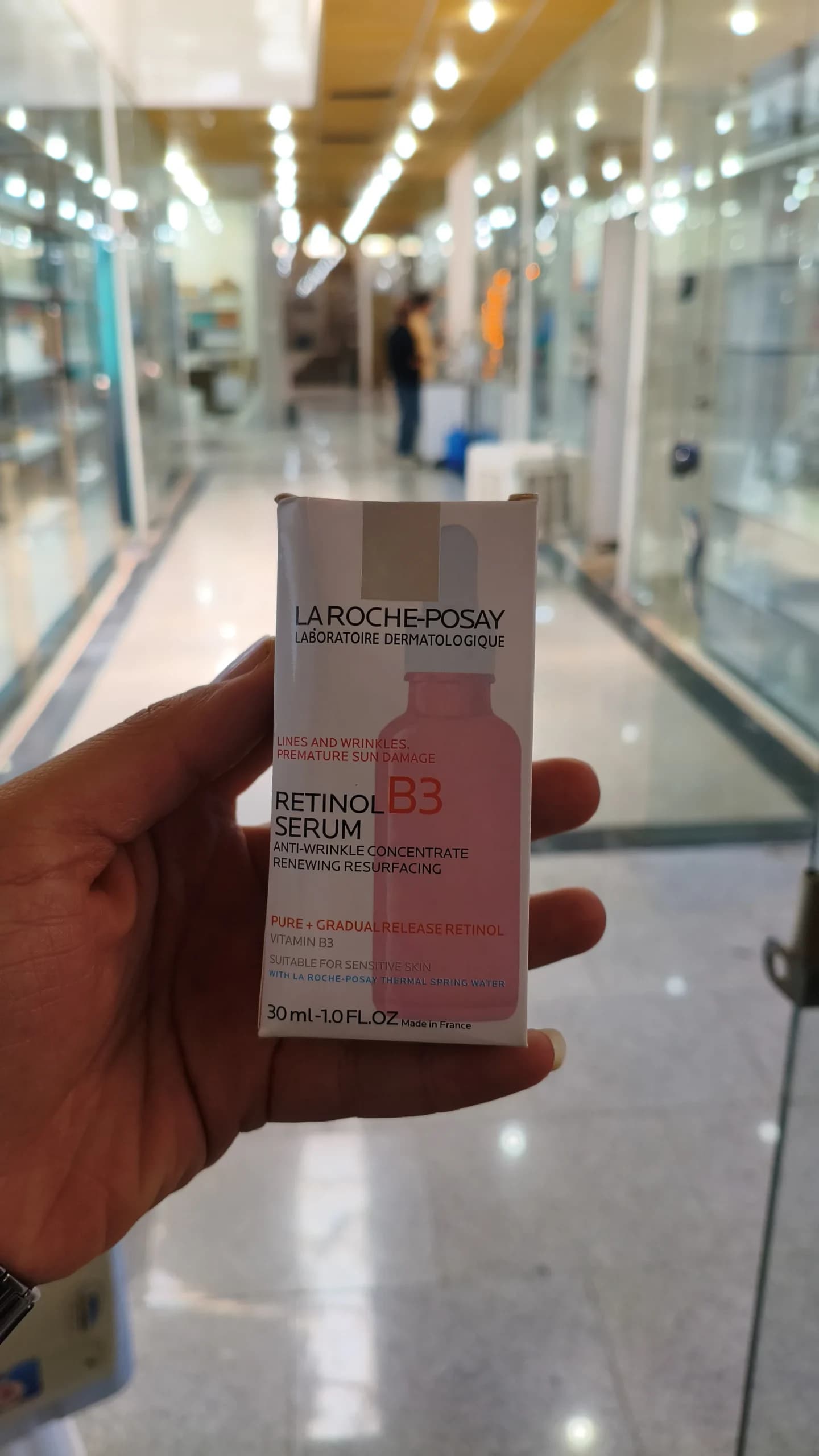 سرم رتینول لاروش پوزای B3 30 میل — تصویر ۴
