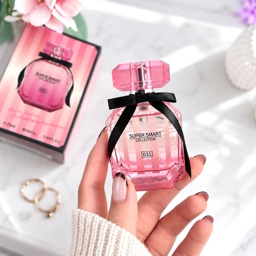 عطر ادکلن مینی ویکتوریا سکرت بامبشل زنانه (سوپر اسمارت) | Victoria Secret Bombshell (Super Smart) حجم 25 میل (شرکتی) — تصویر ۲