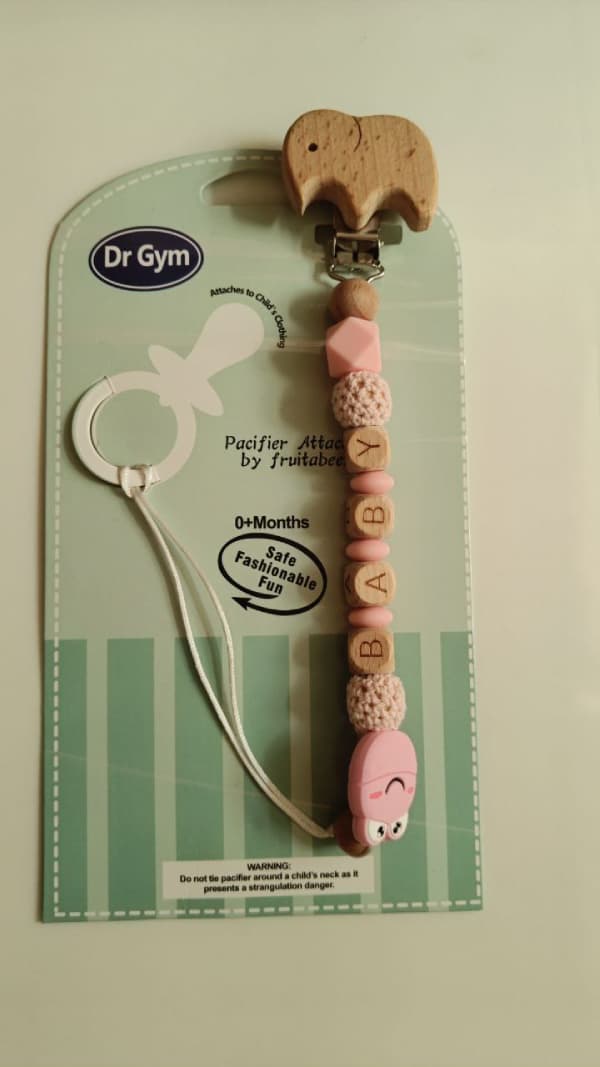 بند پستانک چوبی اورجینال dr.gym طرح فیل رنگ صورتی