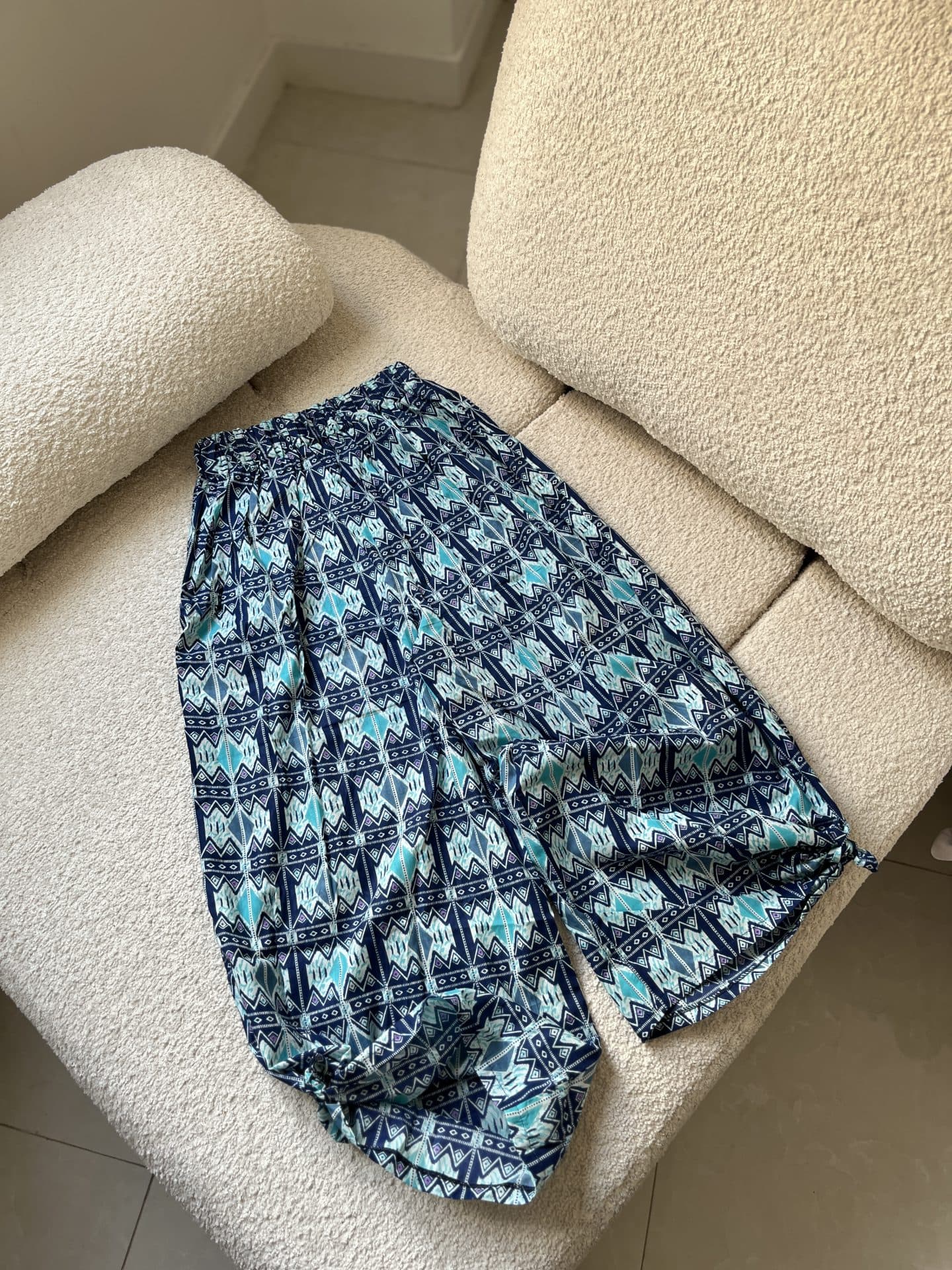 شلوار بگ قد ۹۰ طرحدار پارت دو — تصویر ۲