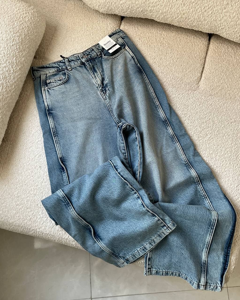 شلوار جین بغل دوخت — تصویر ۳