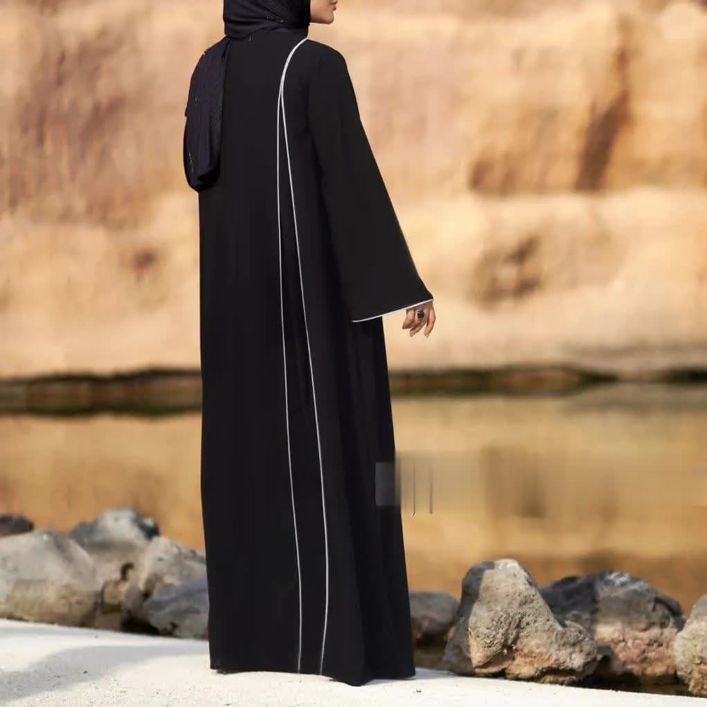 عبای زنانه مدل لاله جنس سوپر الیزه جلوبسته با مغزی دوزی — تصویر ۳