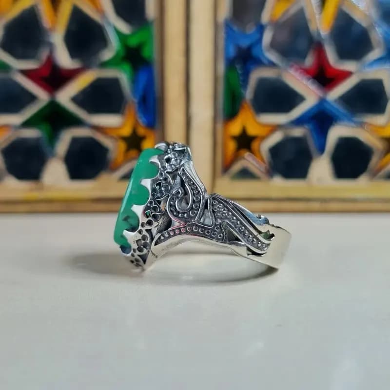 انگشتر مردانه نقره روس با نگین عقیق سبز حکاکی علی ع — تصویر ۱۲