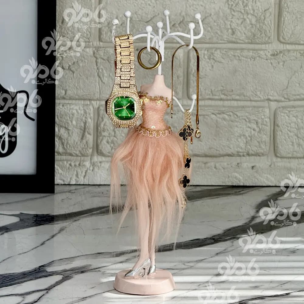 جاجواهری مانکن رزین دامن دار — تصویر ۳