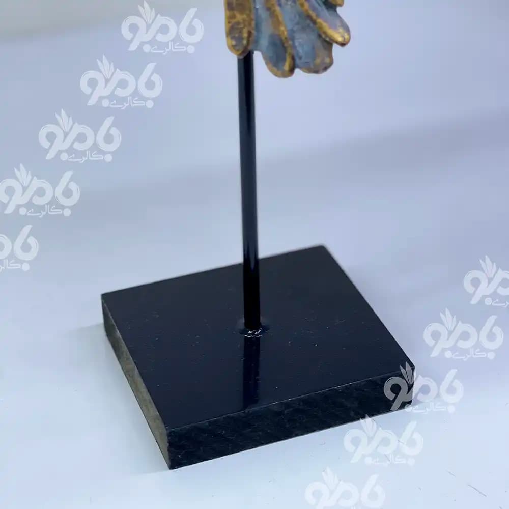 مجسمه رزین پرستو پایه دار 3تکه — تصویر ۳