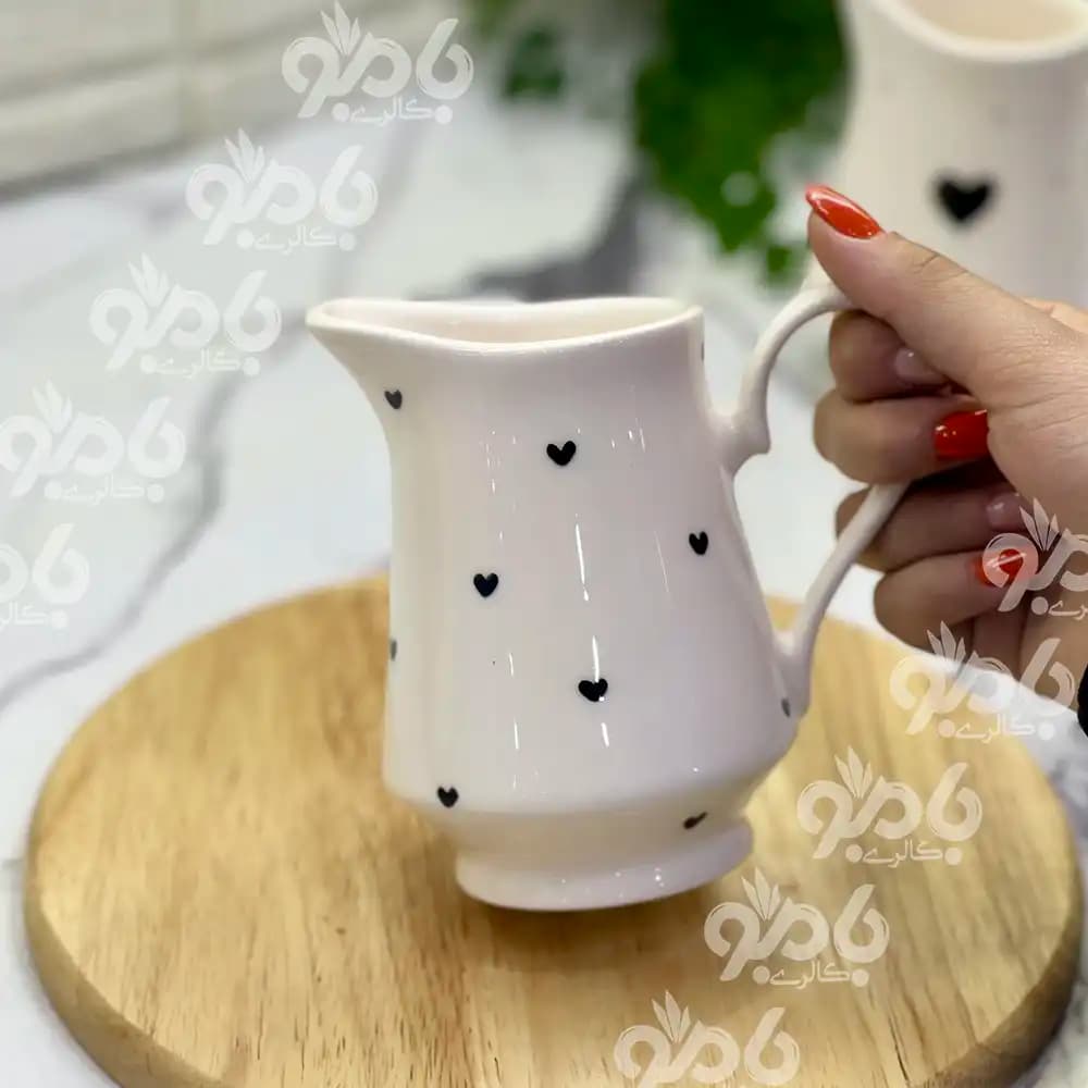 پارچ سرامیکی کوچک قلب ریز مشکی