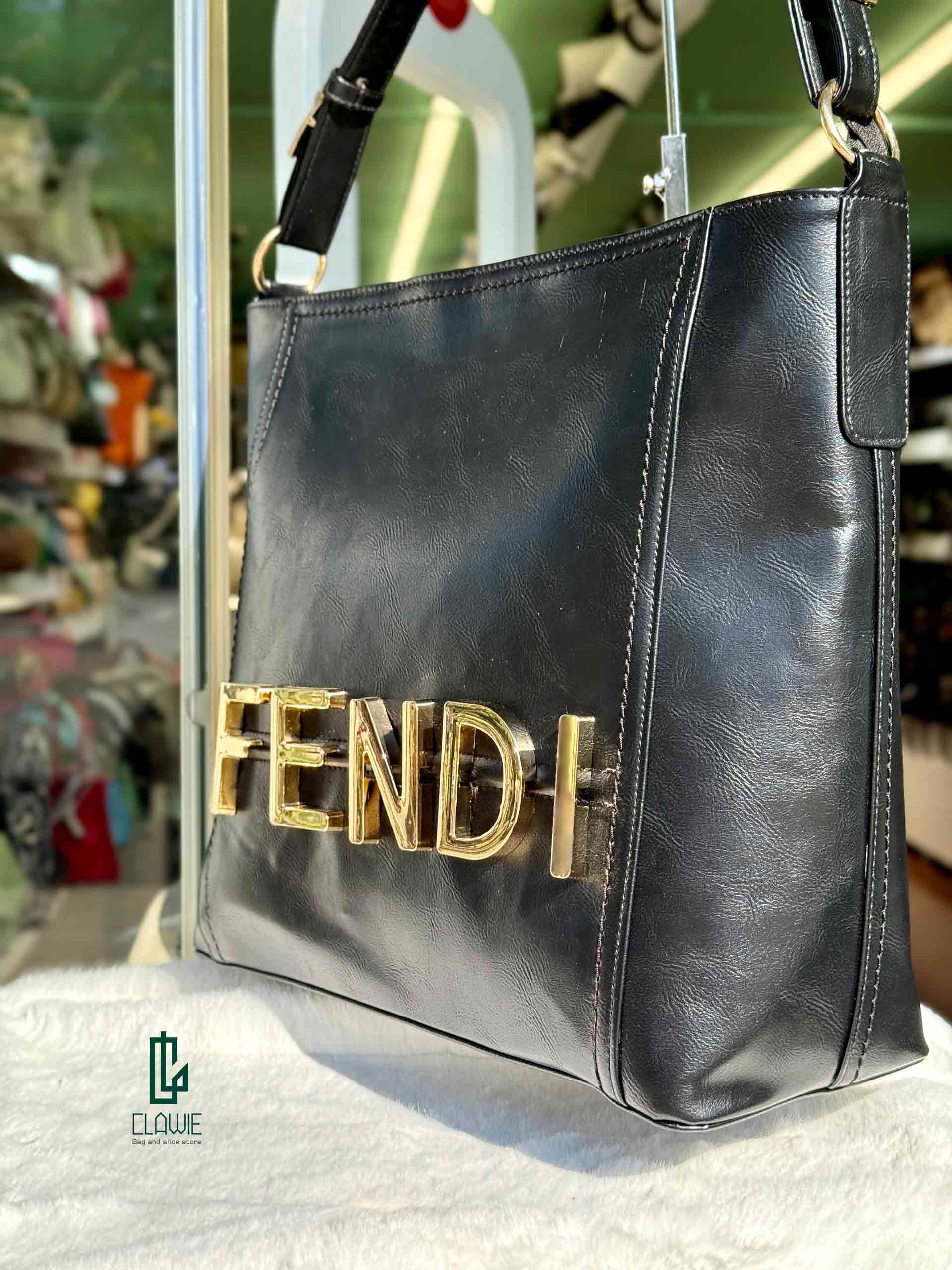 کیف شیک: فندی/FENDI — تصویر ۳