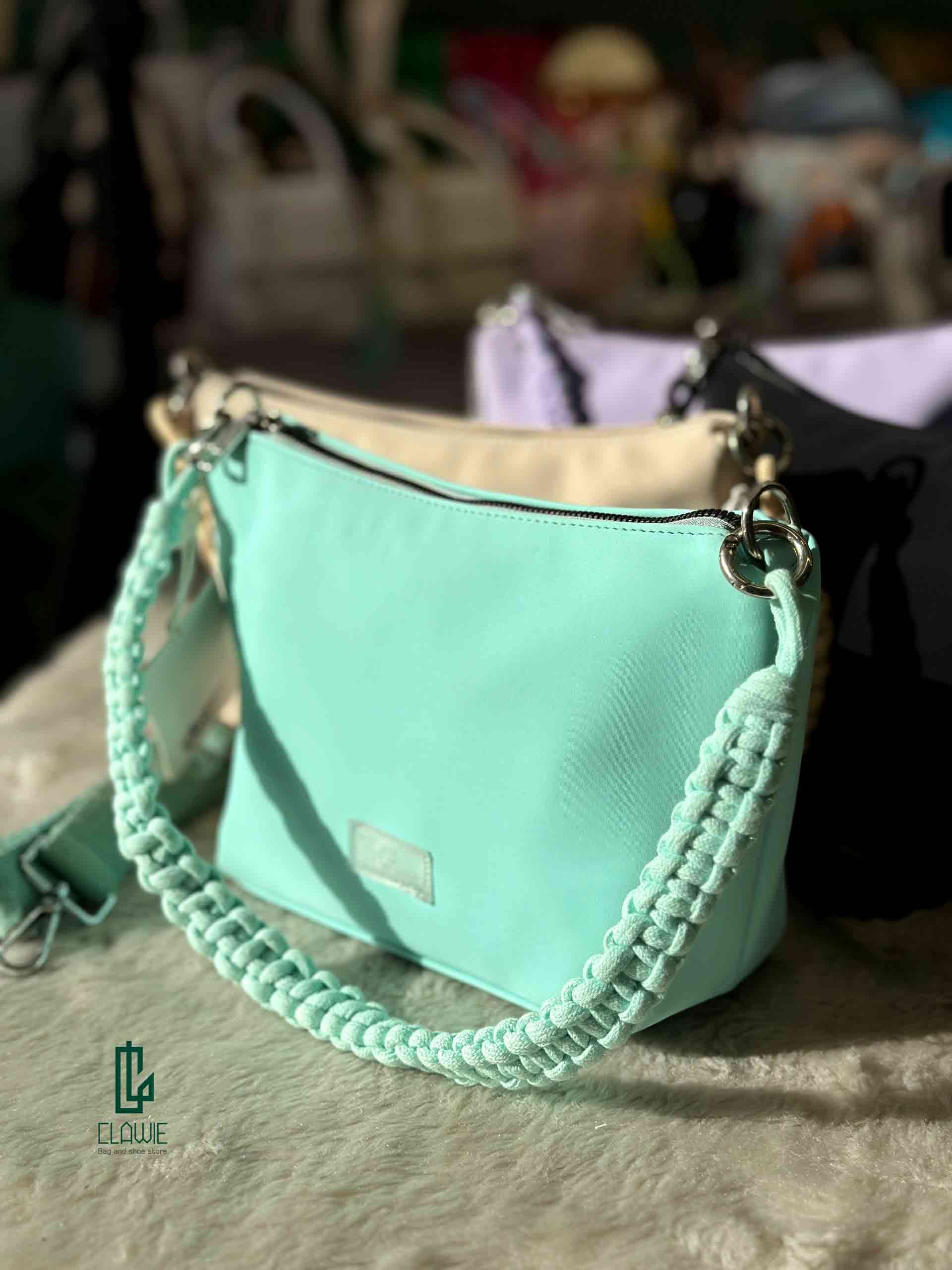 👝 کیف پاسپورتی :دسته بافت/رنگی رنگی — تصویر ۳