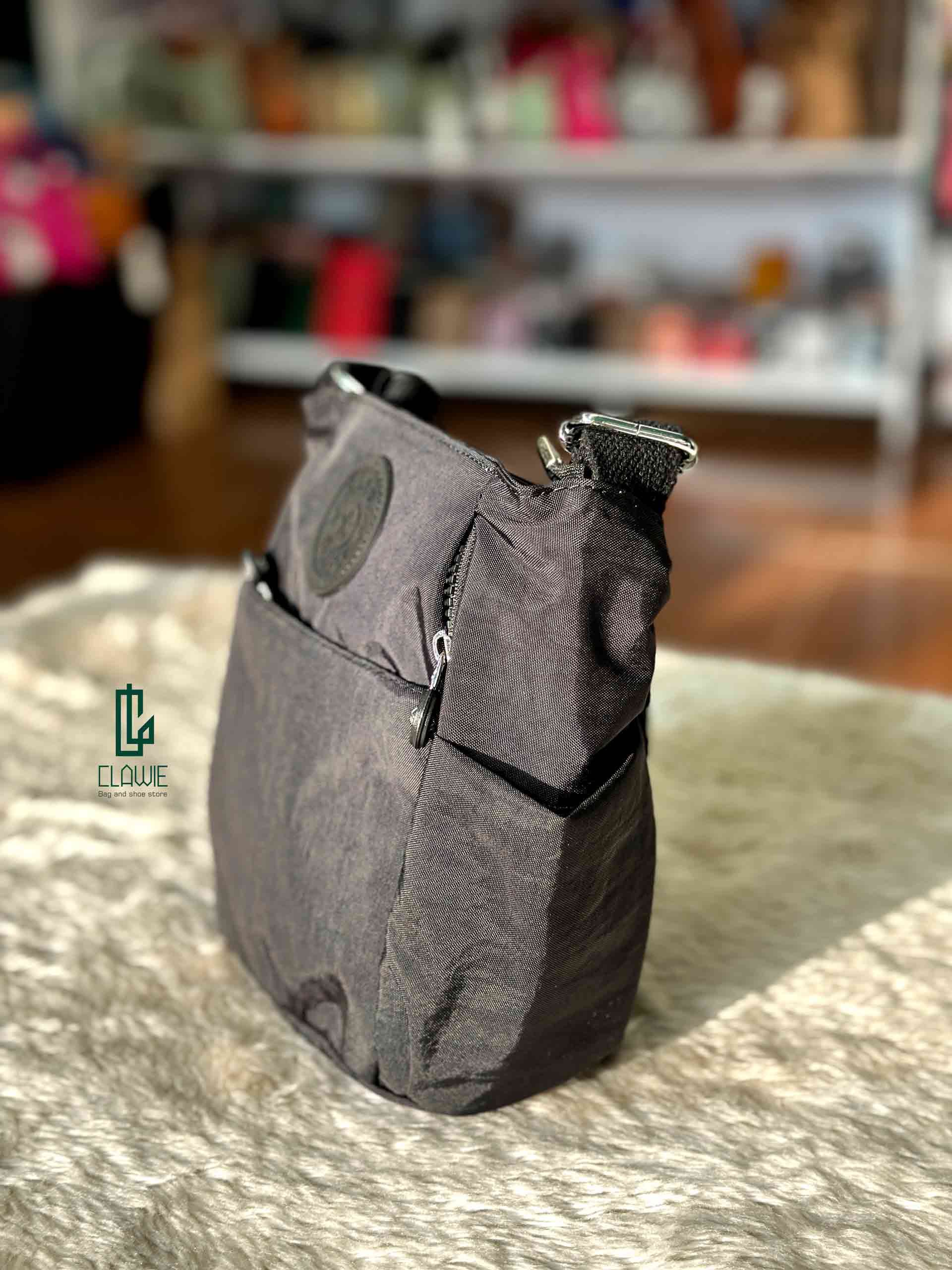 👝 کیف پاسپورتی برزنتی : hasel bags — تصویر ۴