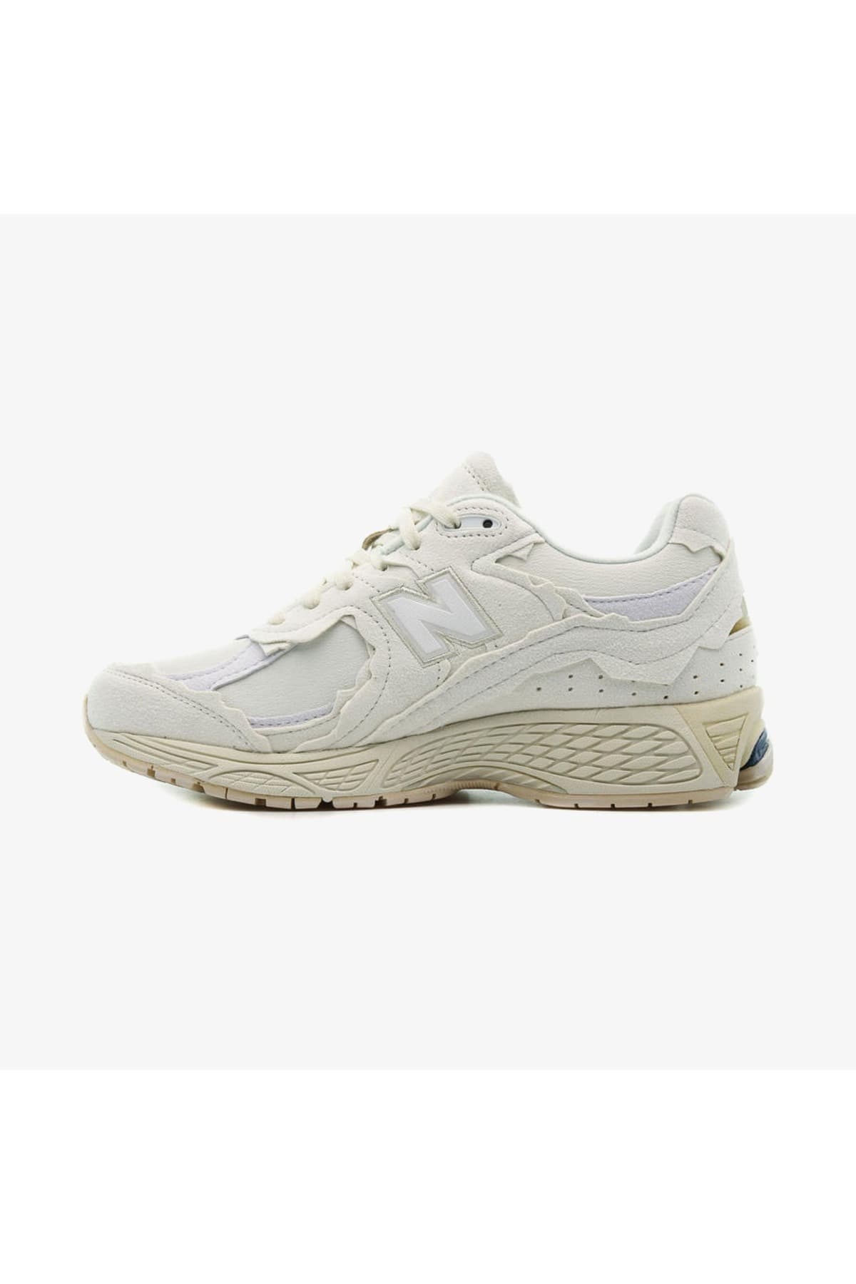 کفش اسنیکر نیو بالانس مردانه سفید | New Balance M2002RDC – 108.1 VN — تصویر ۲