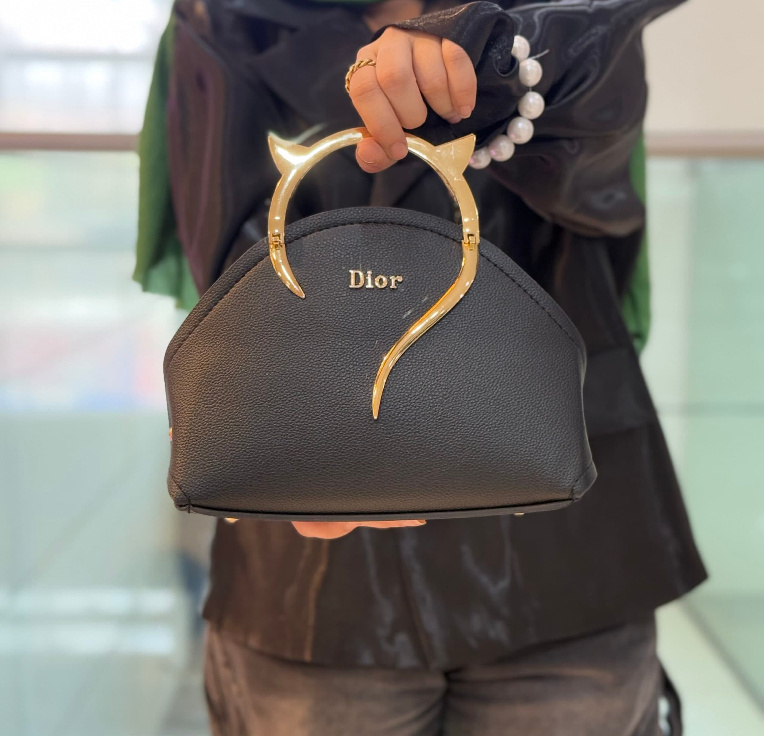 کيف دسته طرح دار ديور — تصویر ۶