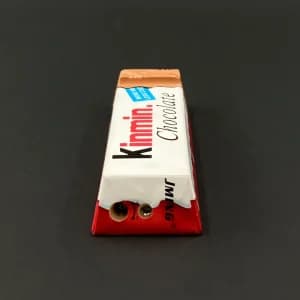 فندک مدل شکلات کینمین — تصویر ۲