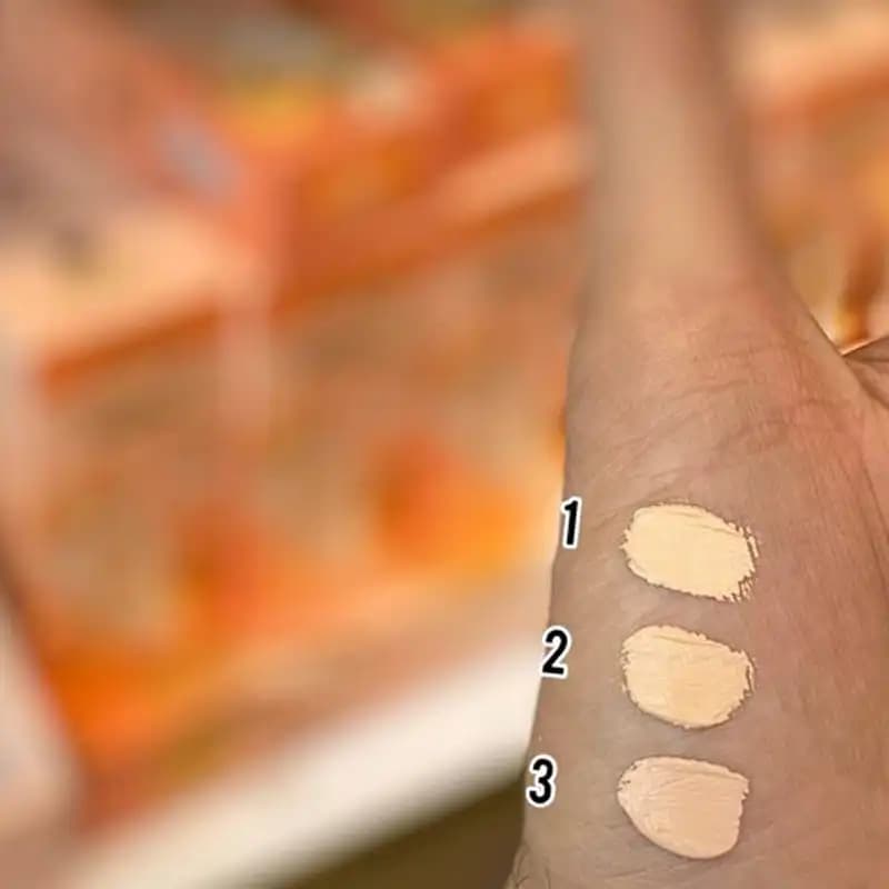 کانسیلر آرت اسکین حاوی ویتامین سی و کافئین — تصویر ۳