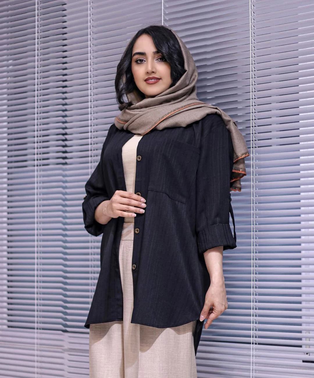 شومیز آیوا مدل آیناز — تصویر ۴