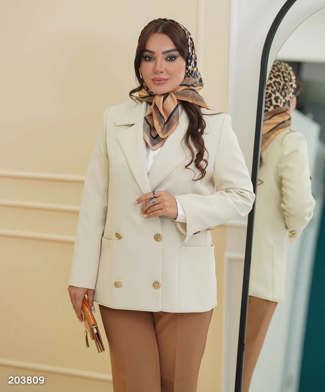 کت کوتاه مازراتی یقه انگلیسی مدل تانیش — تصویر ۳