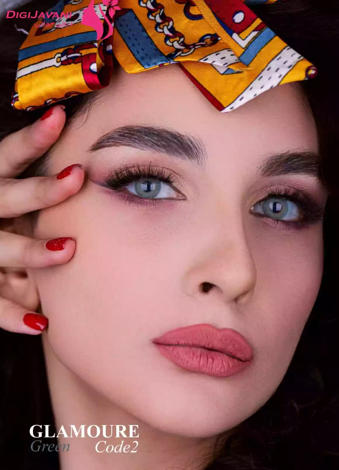 لنز چشم رنگی گلامور (GLAMOUR) مدل سبز کد 2 (Green2) — تصویر ۴