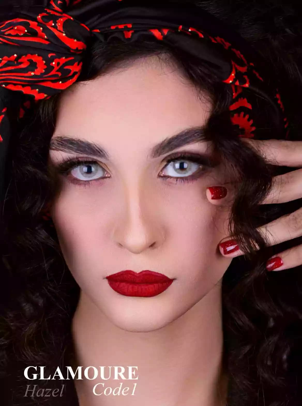 لنز چشم رنگی گلامور (GLAMOUR) مدل عسلی کد 1 (Hazel1) — تصویر ۴