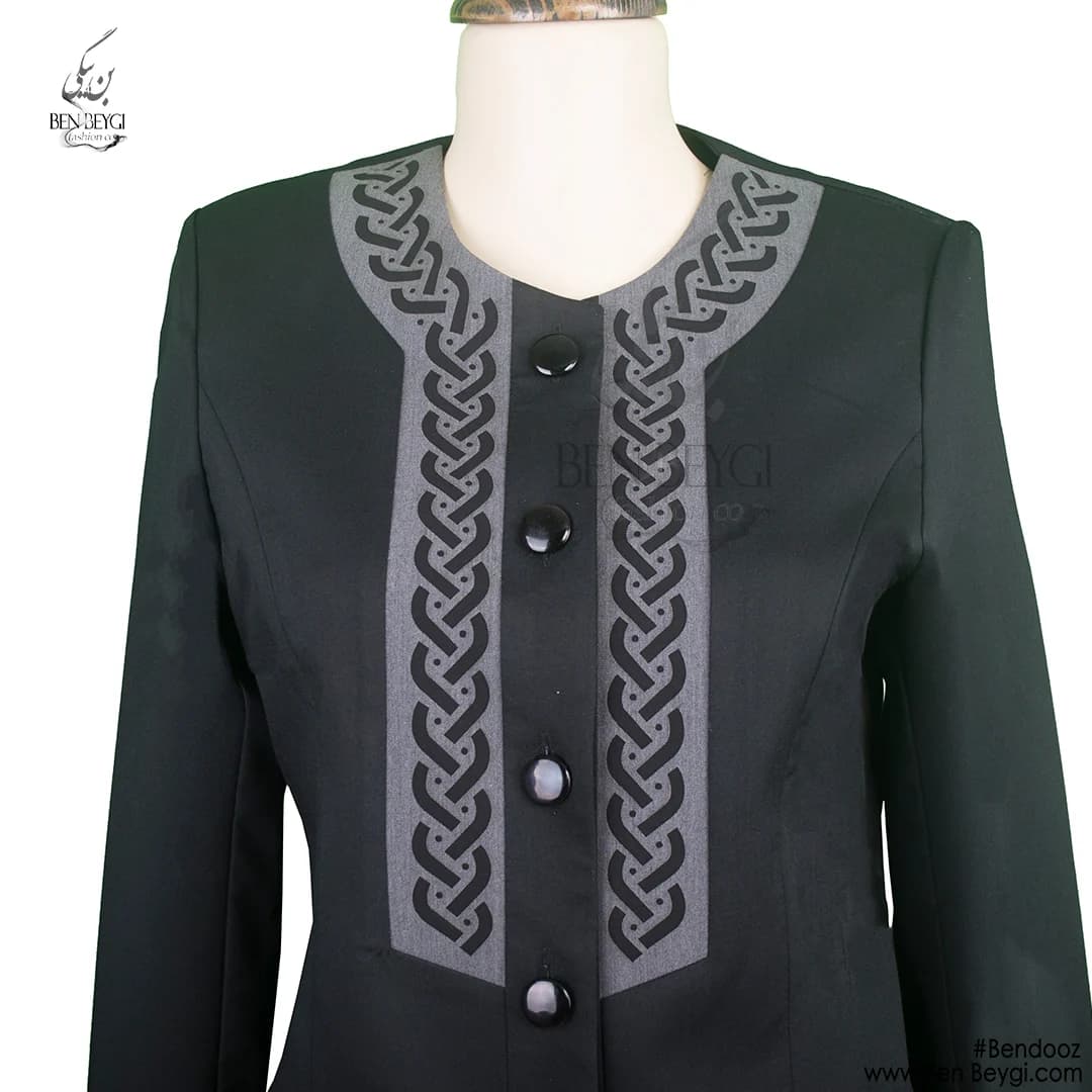 مانتو شلوار اداری مشکی طوسی طرحدار پارچه فیونا کد 37359 — تصویر ۲