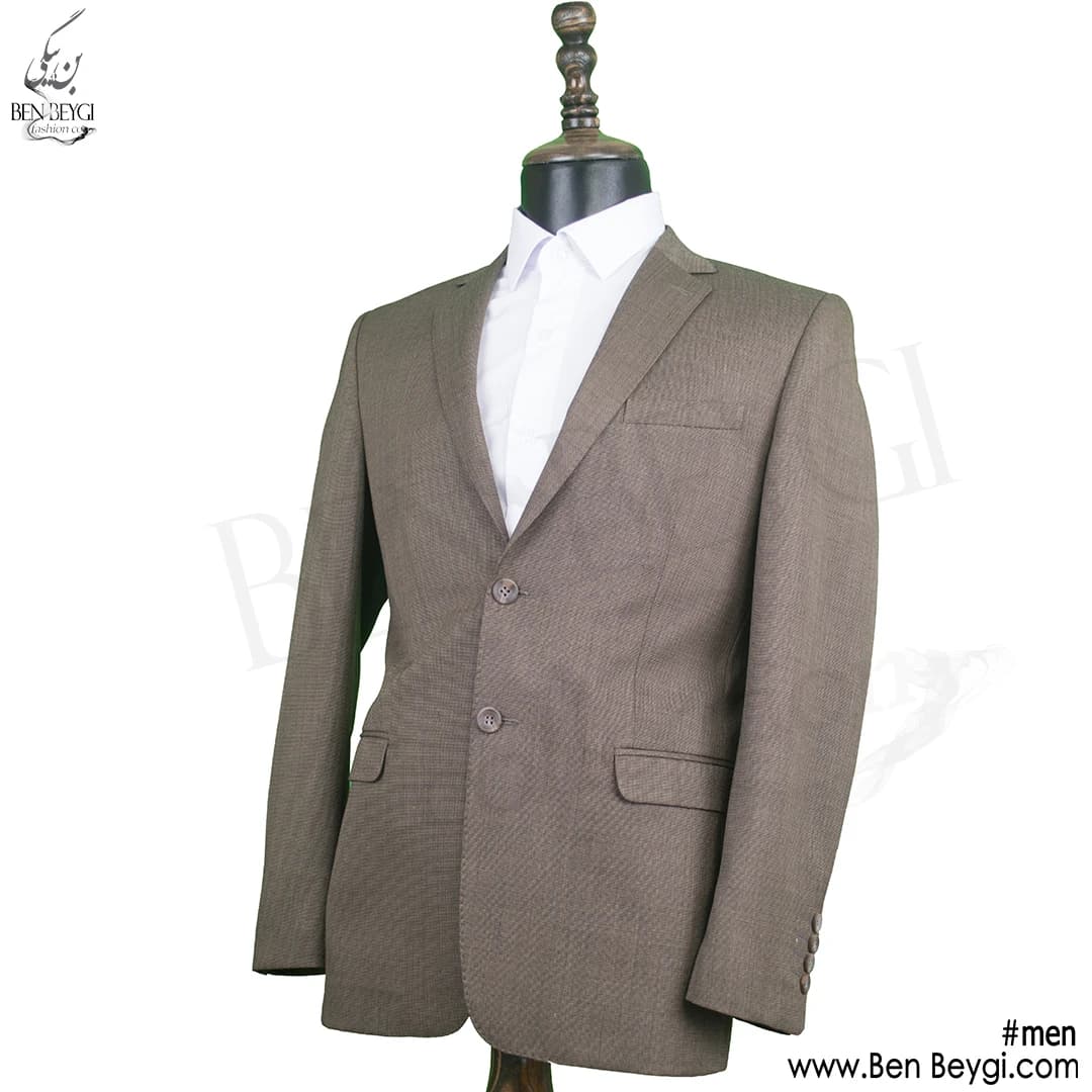 کت و شلوار فرم اداری مردانه پارچه فاستونی رنگ قهوه ای طرح سنجاقی یقه انگلیسی کد 5327